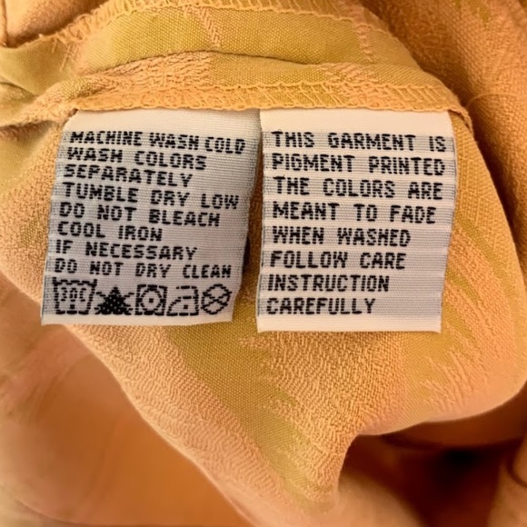 Tommy Bahama Hawaiian Floral Shirt - Picture 5 of 8